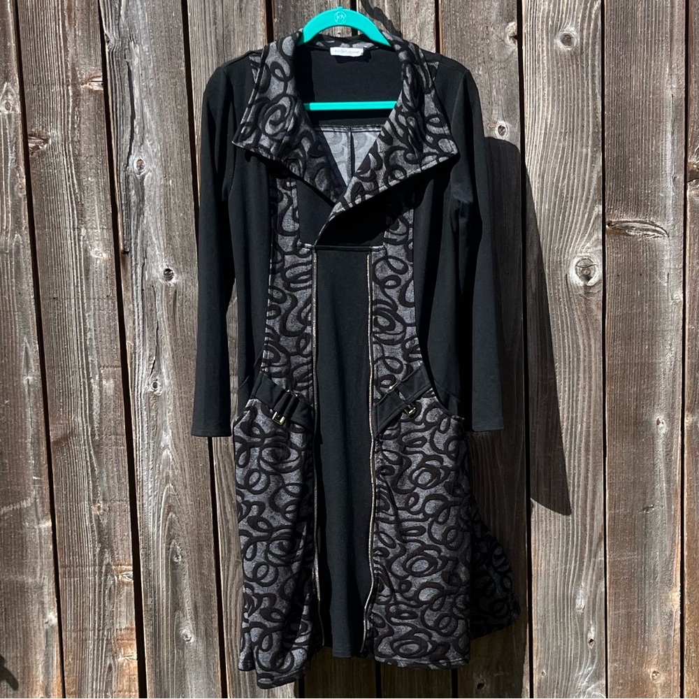 Dzhavael couture black sweater dress size XL